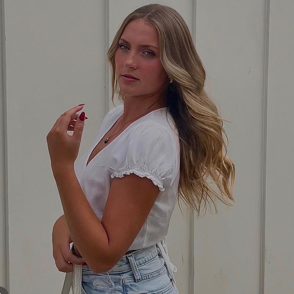 White Tie Across Top